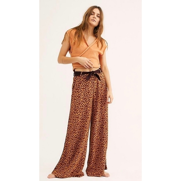Free People Pants - Free People Bennie Wide Leg Belted Pants 0 NWT